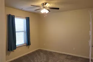 5735 Riverside Bay Dr, Sugar Hill, GA 30518 - Photo 15