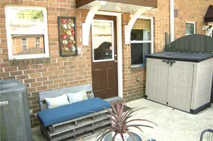 125 N River Dr, Sandy Springs, GA 30350 - Photo 17