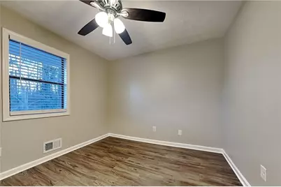 2750 Herron Circle, Snellville, GA 30039 - Photo 11