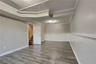 2750 Herron Cir, Snellville, GA 30039 - Photo 5