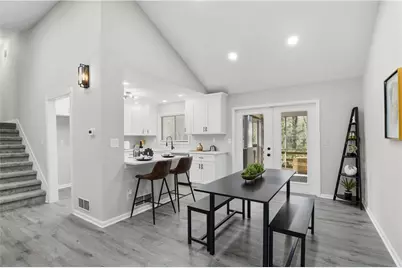 539 Rue Montaigne, Stone Mountain, GA 30083 - Photo 3