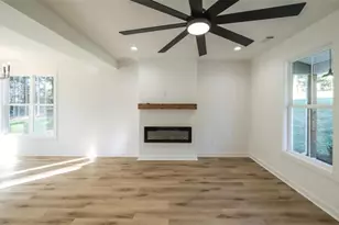 110 Mulberry Ln, Lindale, GA 30147 - Photo 3