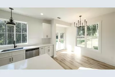 110 Mulberry Lane, Lindale, GA 30147 - Photo 11