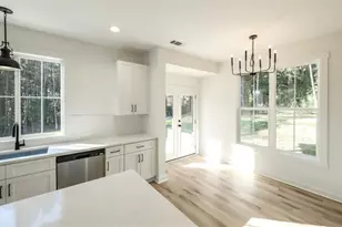 110 Mulberry Ln, Lindale, GA 30147 - Photo 11