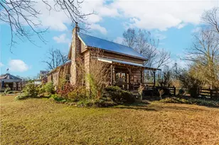 193 Wrights Mill Ln, Commerce, GA 30530 - Photo 11