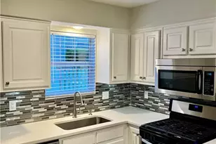 555 Picketts Bend Ct, Marietta, GA 30008 - Photo 11