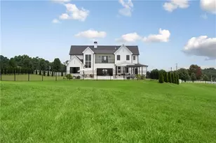 1054 Dee Kennedy Rd, Auburn, GA 30011 - Photo 7