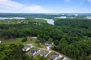 6830 Heard Ln, Cumming, GA 30041 - Photo 33