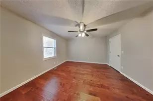 1160 Creekwood Cove, Lawrenceville, GA 30046 - Photo 13