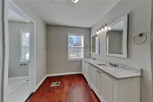 1160 Creekwood Cove, Lawrenceville, GA 30046 - Photo 17