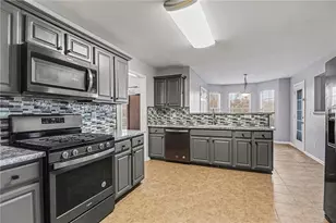 4860 Haley Ridge Ct, Cumming, GA 30028 - Photo 7