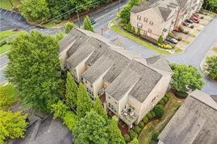 1514 Woodbridge Way NE, Atlanta, GA 30329 - Photo 3