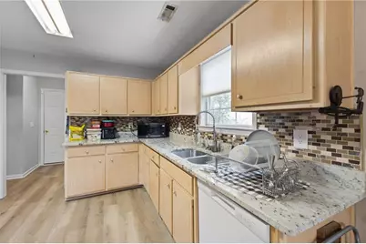 130 Goldfinch Drive, Covington, GA 30016 - Photo 11