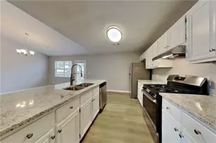 3202 Windgate Dr, Buford, GA 30519 - Photo 5