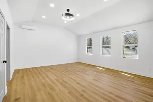 670 Stonehedge Dr, Stone Mountain, GA 30087 - Photo 15