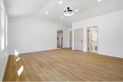 670 Stonehedge Drive, Stone Mountain, GA 30087 - Photo 19