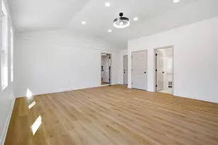 670 Stonehedge Dr, Stone Mountain, GA 30087 - Photo 19