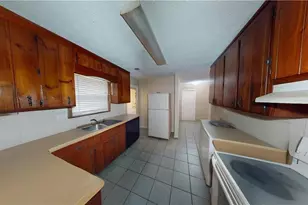 1383 Natchez Trce SW, Marietta, GA 30008 - Photo 3