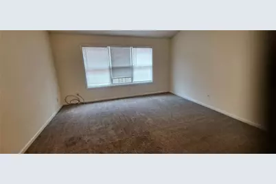 6344 Hickory Lane Circle, Union City, GA 30291 - Photo 5