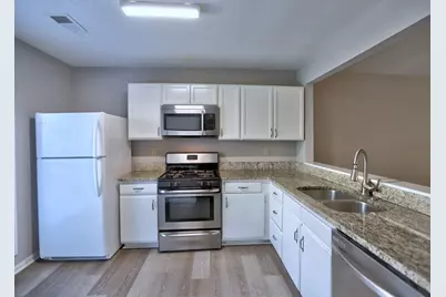 3525 Kennesaw Station Drive NW, Kennesaw, GA 30144 - Photo 5