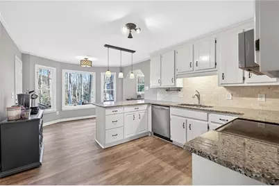 2529 Zachary Woods Drive NW, Marietta, GA 30064 - Photo 9