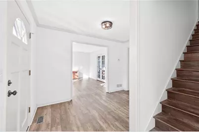 2529 Zachary Woods Drive NW, Marietta, GA 30064 - Photo 3