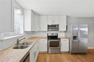 874 Rock Shoals Ct, Atlanta, GA 30349 - Photo 7