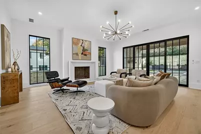 991 Courtenay Drive NE, Atlanta, GA 30306 - Photo 13