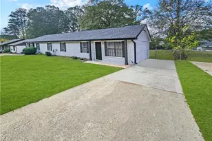 8327 Glenwoods Terrace, Riverdale, GA 30274 - Photo 3