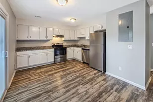 8327 Glenwoods Terrace, Riverdale, GA 30274 - Photo 11