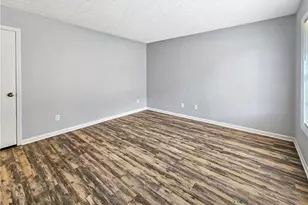 8327 Glenwoods Terrace, Riverdale, GA 30274 - Photo 9