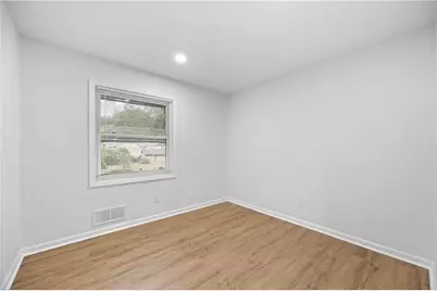 1517 Colony East Circle, Stone Mountain, GA 30083 - Photo 17