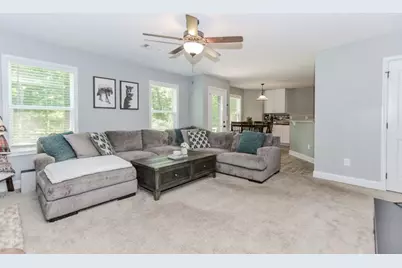 122 Kinsley Way, Statham, GA 30666 - Photo 11