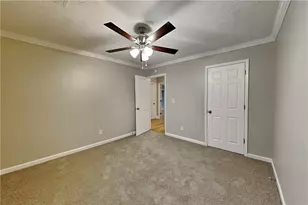 215 Hersfeld Ct, Alpharetta, GA 30022 - Photo 13