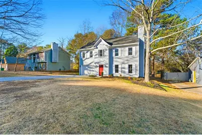 922 Fox Valley Court, Stone Mountain, GA 30088 - Photo 19