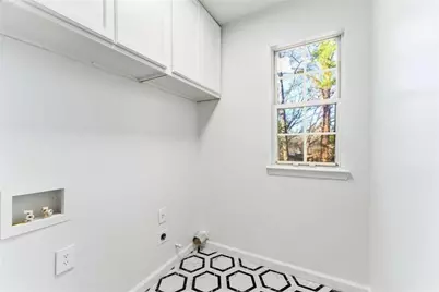 922 Fox Valley Court, Stone Mountain, GA 30088 - Photo 13