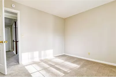 410 Meadowfield Trail, Lawrenceville, GA 30043 - Photo 29