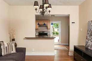 2380 Strathmore Dr, Atlanta, GA 30324 - Photo 5