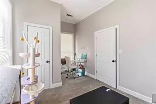 949 E Solomon Street E, Griffin, GA 30223 - Photo 13