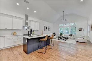 2259 Fernwood Dr, Atlanta, GA 30344 - Photo 3