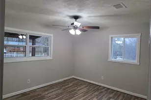 1411 Sycamore Dr NW, Kennesaw, GA 30152 - Photo 11