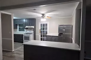 1411 Sycamore Dr NW, Kennesaw, GA 30152 - Photo 5