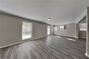 570 Charing Cross Dr, Marietta, GA 30066 - Photo 5