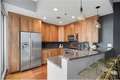 1080 Peachtree Street NE #2108, Atlanta, GA 30309 - Photo 13