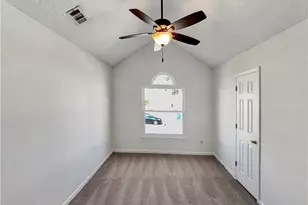 2438 Briar Knoll Rd, Lithonia, GA 30058 - Photo 9