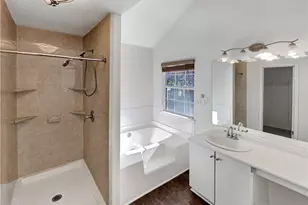 2438 Briar Knoll Rd, Lithonia, GA 30058 - Photo 11