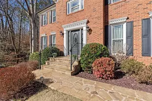 4819 Thornwood Dr NW, Acworth, GA 30102 - Photo 5