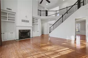 400 Pinoak Dr, Woodstock, GA 30188 - Photo 9