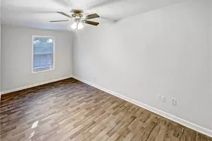 249 Forest St, Jefferson, GA 30549 - Photo 15