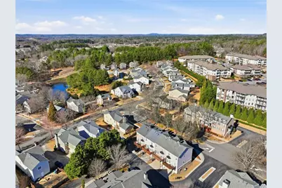 3777 Lake Point Boulevard, Suwanee, GA 30024 - Photo 13